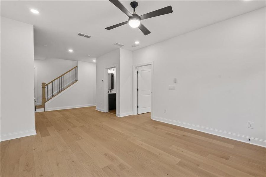 Spacious, unfurnished interior of a new home in Waterside Townhomes, Peachtree Corners (Image 21).