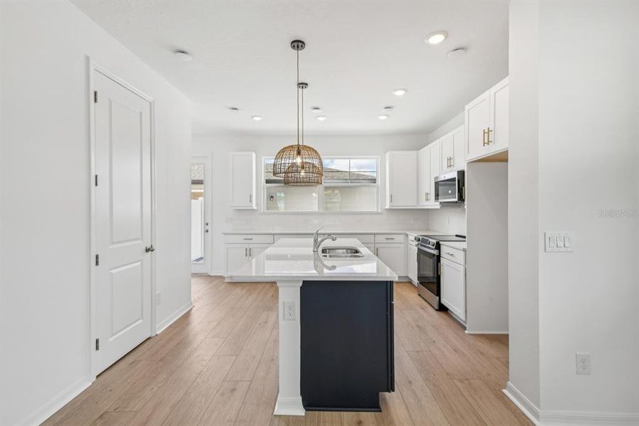 Furnished interior view inside a new home in , Winter Garden (Image 8).