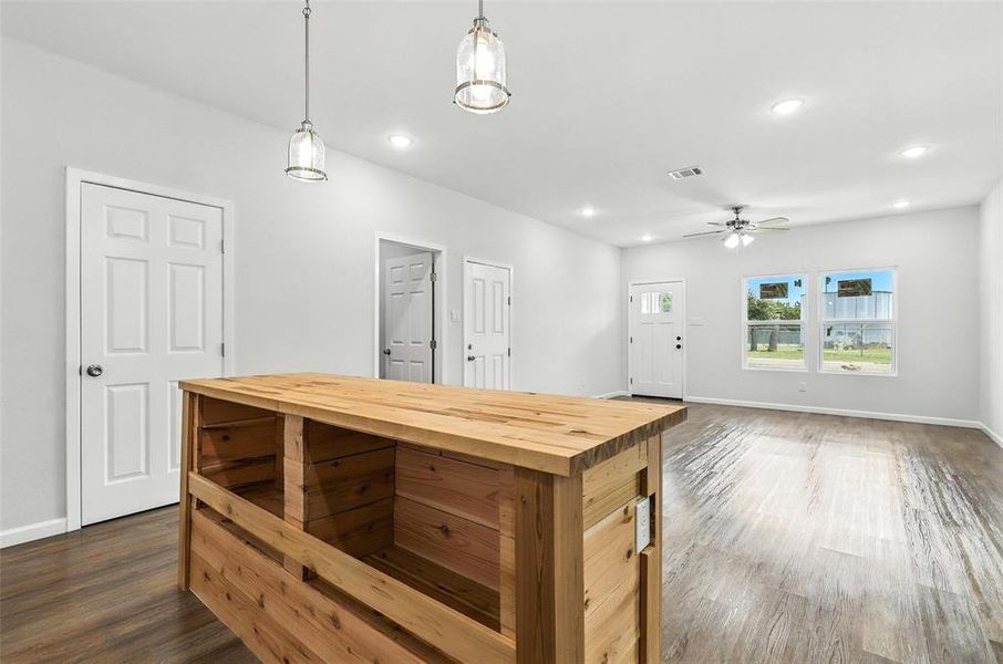 Furnished interior view inside a new home in , Granbury (Image 4). Furnished interior view inside a new home in , Granbury (Image 4).