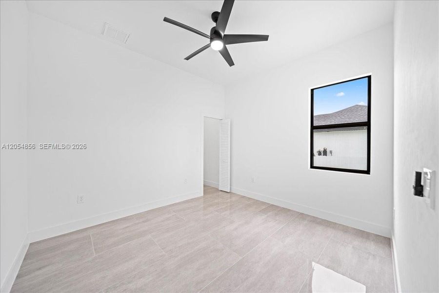 Spacious, unfurnished interior of a new home in , Lehigh Acres (Image 16). Spacious, unfurnished interior of a new home in , Lehigh Acres (Image 16).