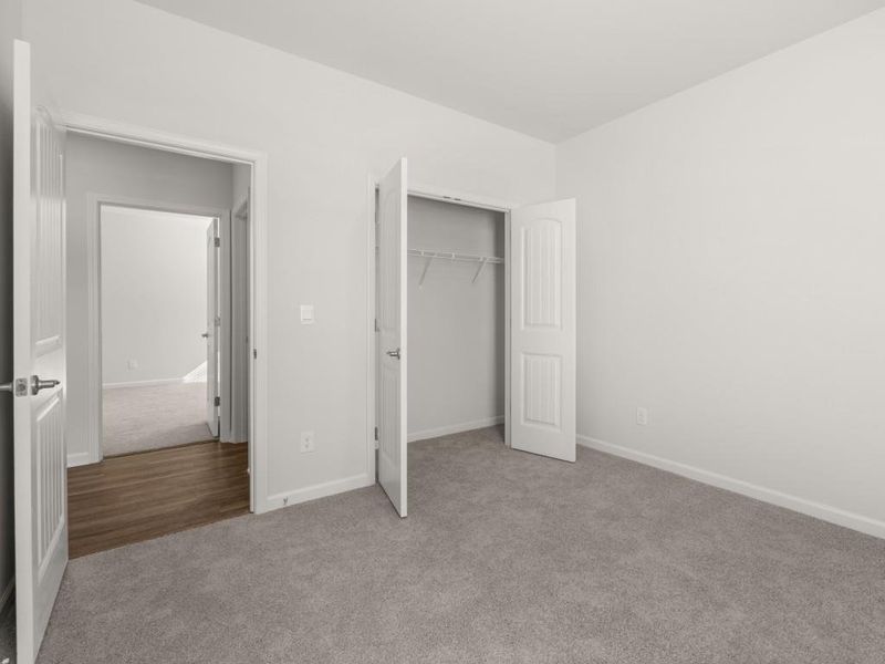 Spacious, unfurnished interior of a new home in Fairway 17 at Mirror Lake, Villa Rica (Image 17).