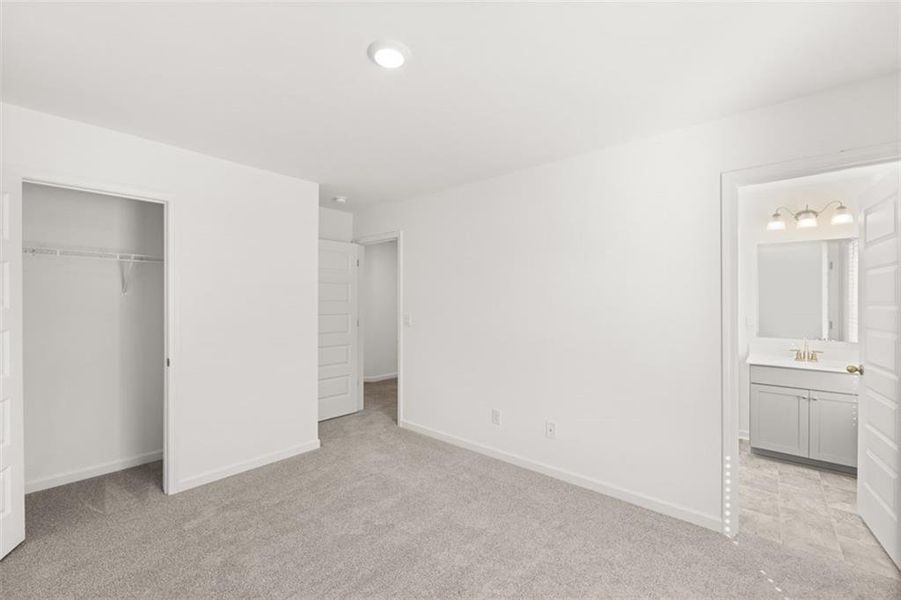 Spacious, unfurnished interior of a new home in The Gates at Pates Creek, Hampton (Image 23).
