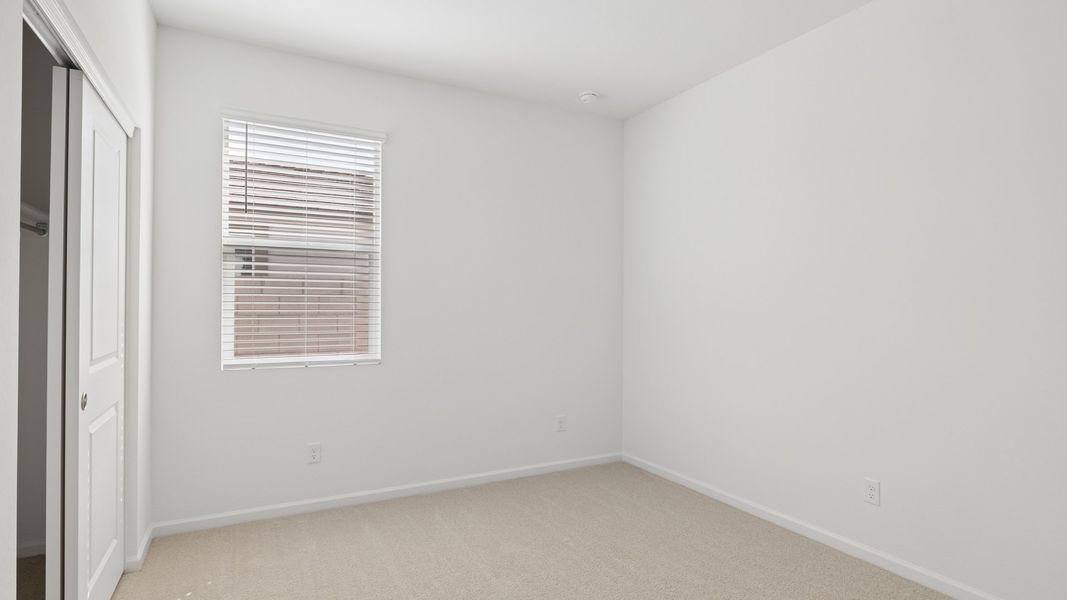 Spacious, unfurnished interior of a new home in Copper Falls, Buckeye (Image 21).