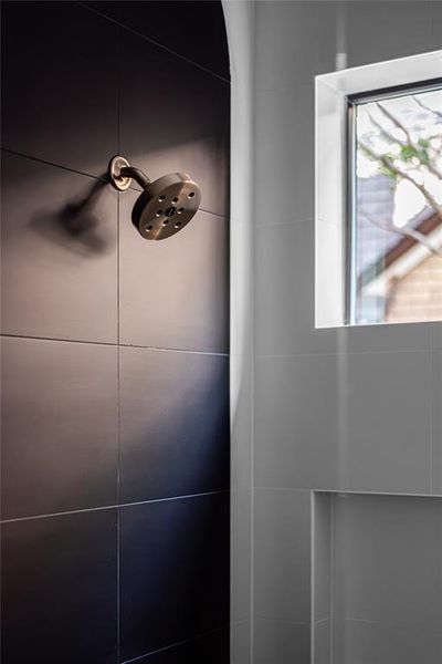 Image 38 of a home in .