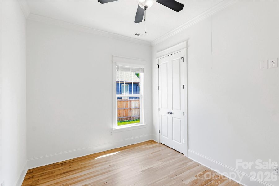 Spacious, unfurnished interior of a new home in , Belmont (Image 18).