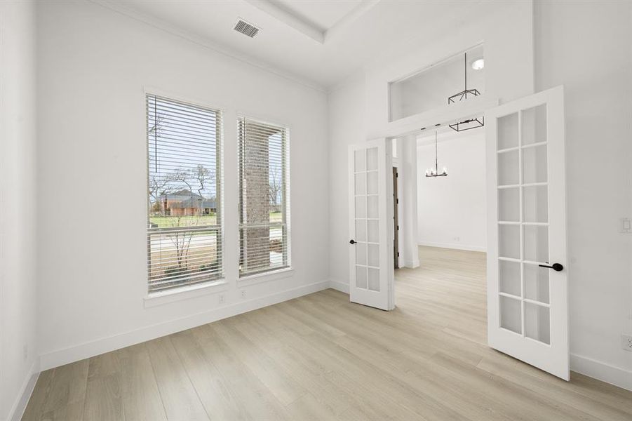 200 Broadmoor- Study-1