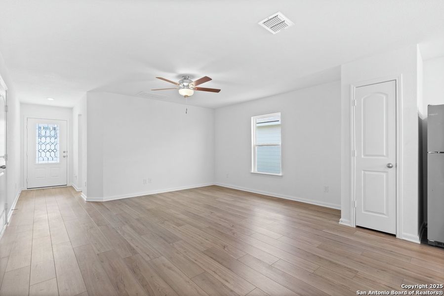 Spacious, unfurnished interior of a new home in , San Antonio (Image 14). Spacious, unfurnished interior of a new home in , San Antonio (Image 14).