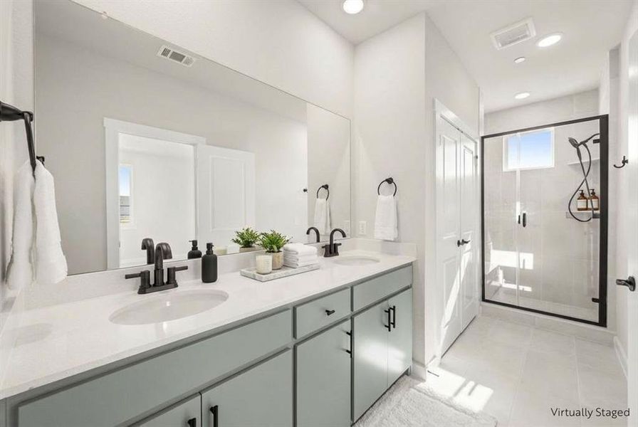 4602 White Buffalo primary bath vs Elm