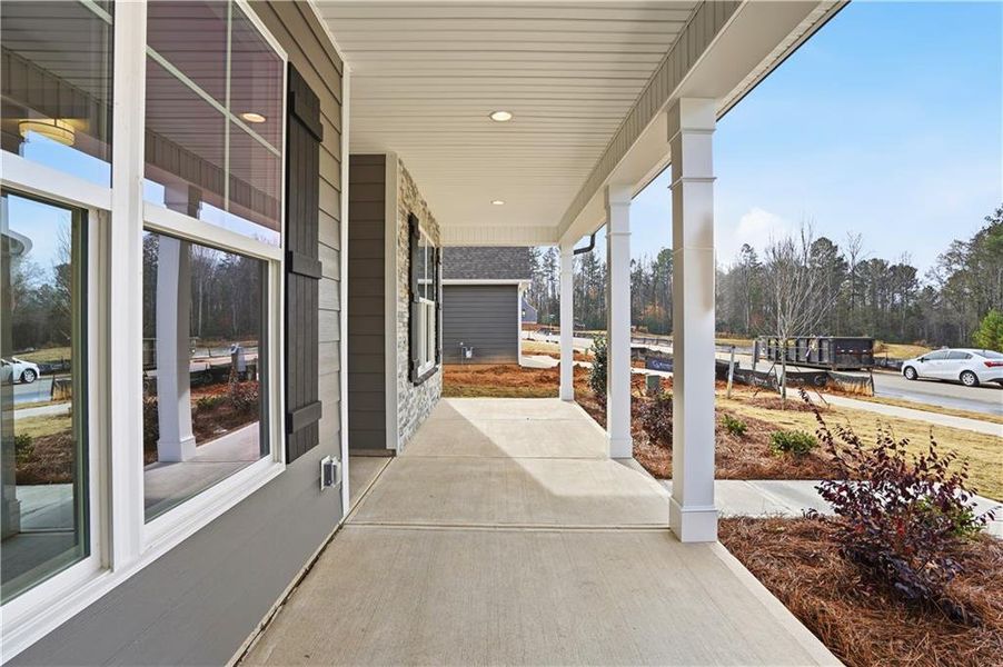 Exterior details and patio area of a home in , Dawsonville (Image 27).