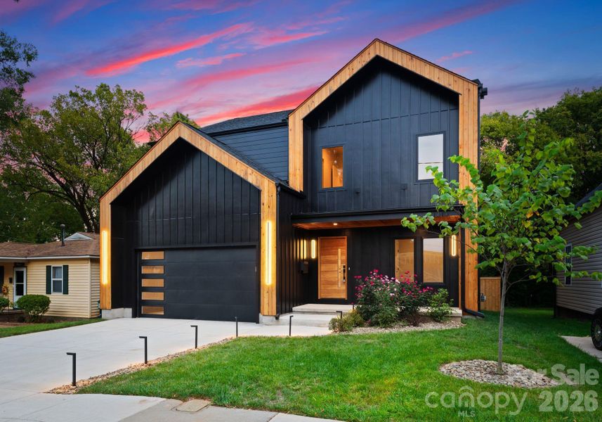 Photo is a representation of similar property Photo is a representation of similar property