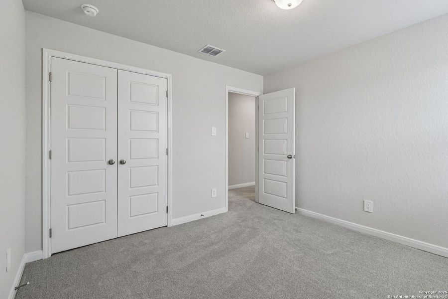 Spacious, unfurnished interior of a new home in Royal Crest, San Antonio (Image 49). Spacious, unfurnished interior of a new home in Royal Crest, San Antonio (Image 49).