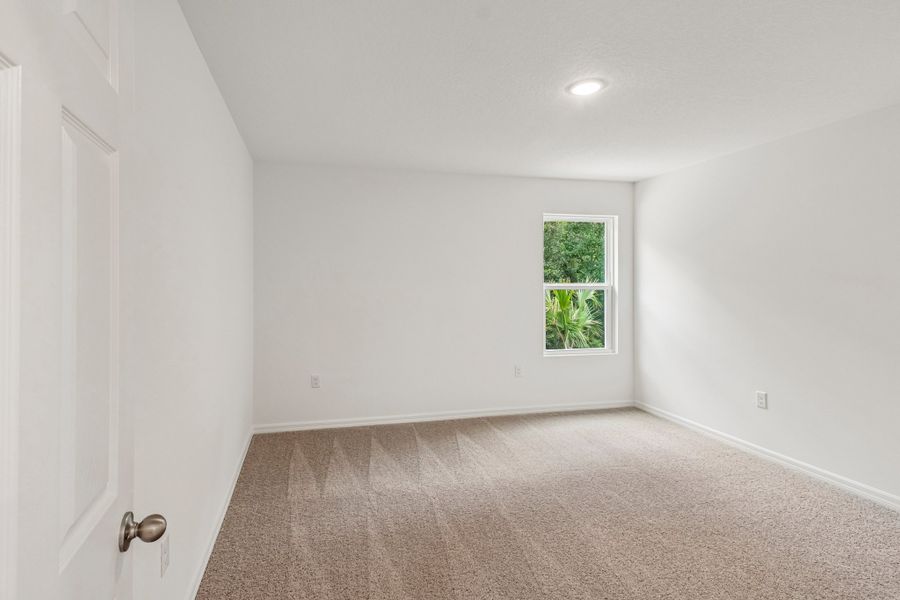 Spacious, unfurnished interior of a new home in Beresford Woods, Deland (Image 8). Spacious, unfurnished interior of a new home in Beresford Woods, Deland (Image 8).