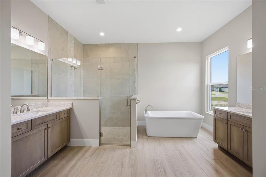 Furnished interior view inside a new home in Gran Place, Venice (Image 9).