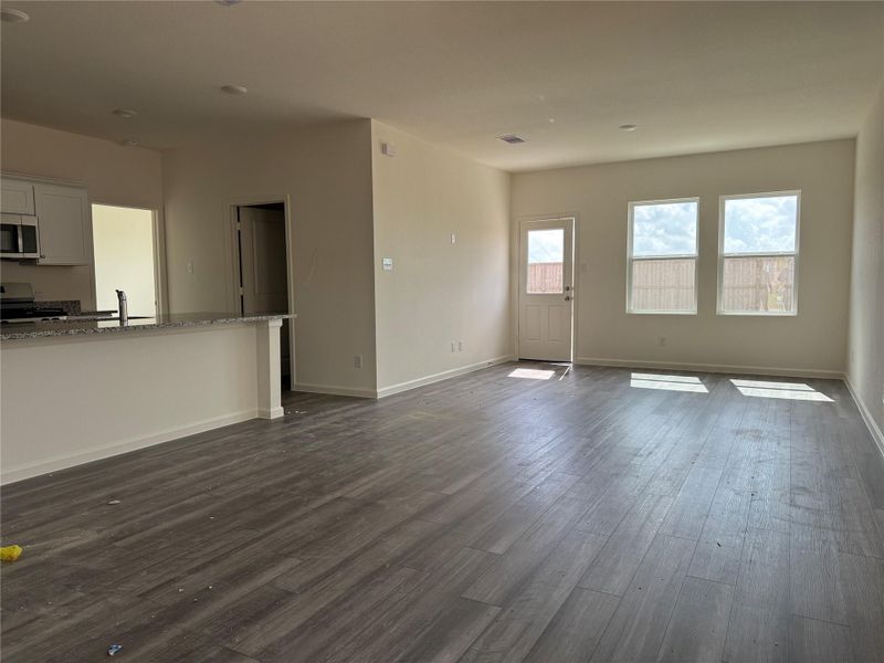 Spacious, unfurnished interior of a new home in Ashland, Angleton (Image 9). Spacious, unfurnished interior of a new home in Ashland, Angleton (Image 9).