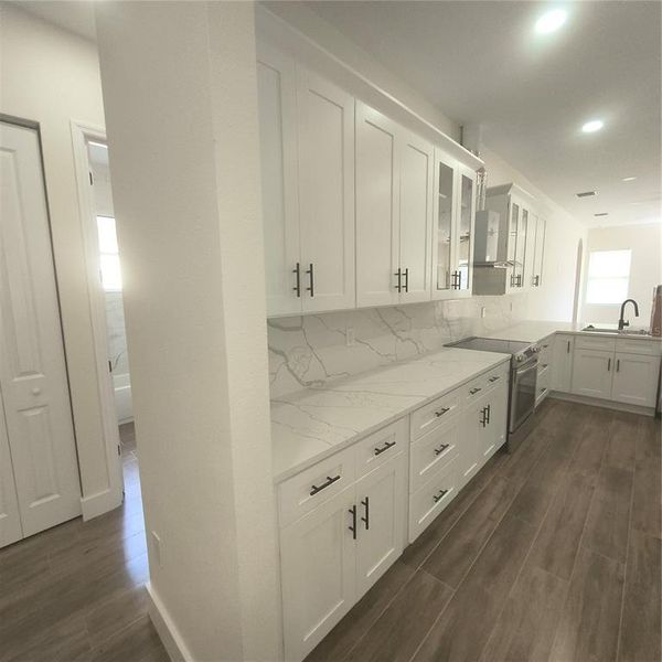 Furnished interior view inside a new home in , Tampa (Image 12). Furnished interior view inside a new home in , Tampa (Image 12).