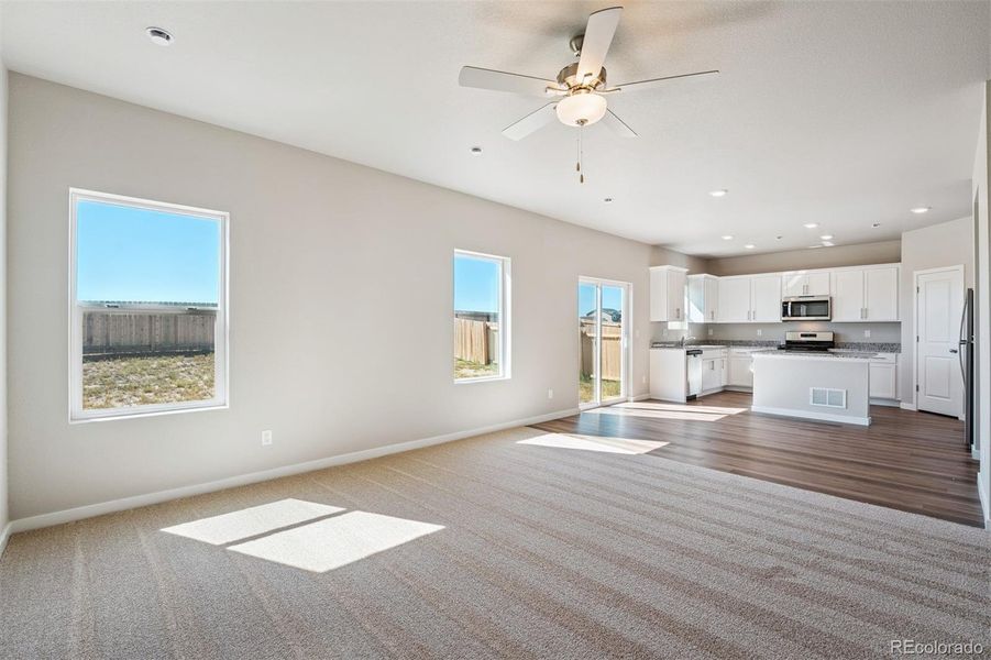 Spacious, unfurnished interior of a new home in Cottonwood Greens, Fort Lupton (Image 12). Spacious, unfurnished interior of a new home in Cottonwood Greens, Fort Lupton (Image 12).