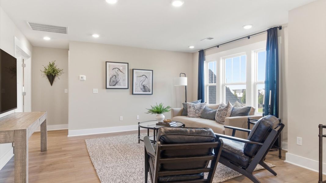 Representative furnished interior of a home built from the Arlington by DRB Homes in Benjamin's Grove, Woodruff (Image 37).