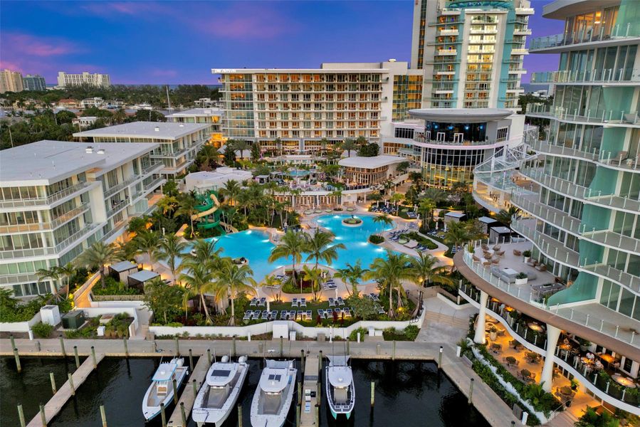 Condo located in Fort Lauderdale, FL showcasing its design and architecture (Image 38).