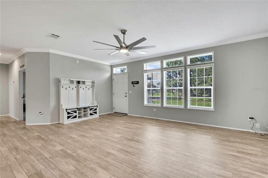Spacious, unfurnished interior of a new home in , Homosassa (Image 35).