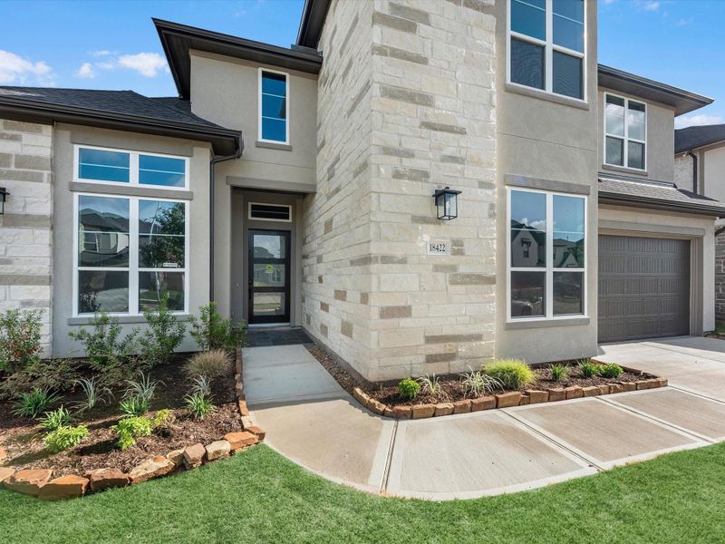 Exterior details and patio area of a home in Trillium, Richmond (Image 3). Exterior details and patio area of a home in Trillium, Richmond (Image 3).