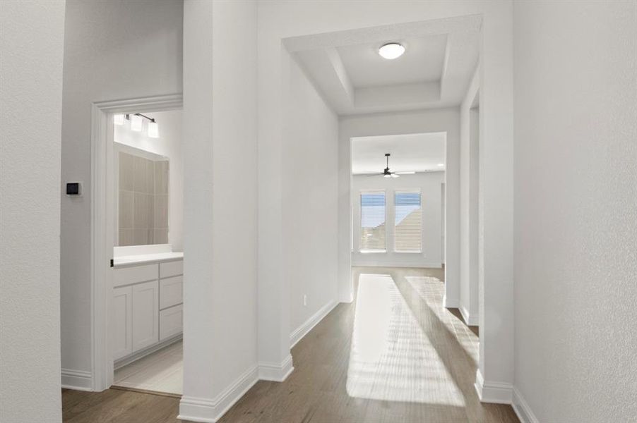 Spacious, unfurnished interior of a new home in Bull Hide Estates, Hewitt (Image 21).