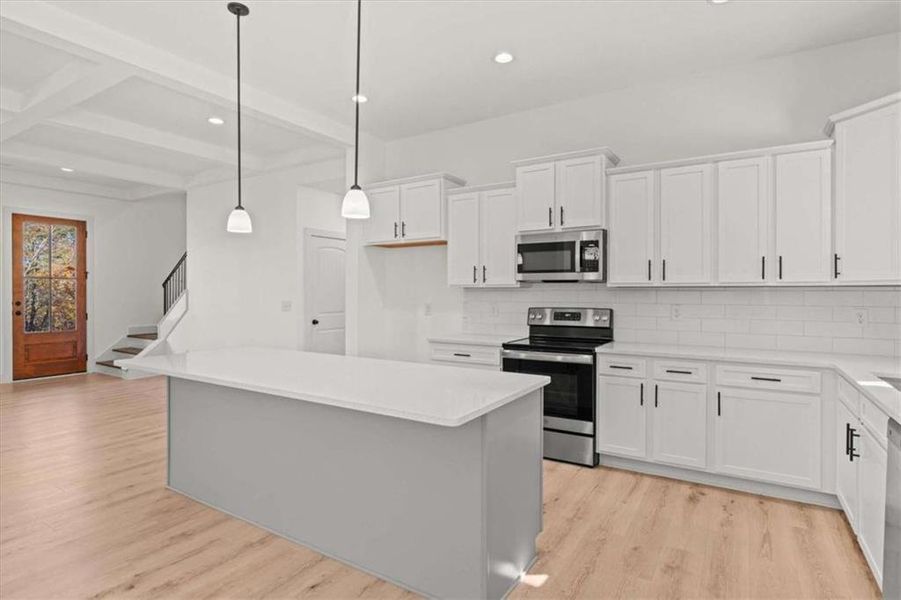 Furnished interior view inside a new home in , Villa Rica (Image 7).