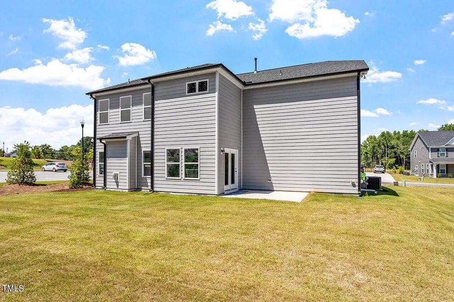541 Henham Way_07
