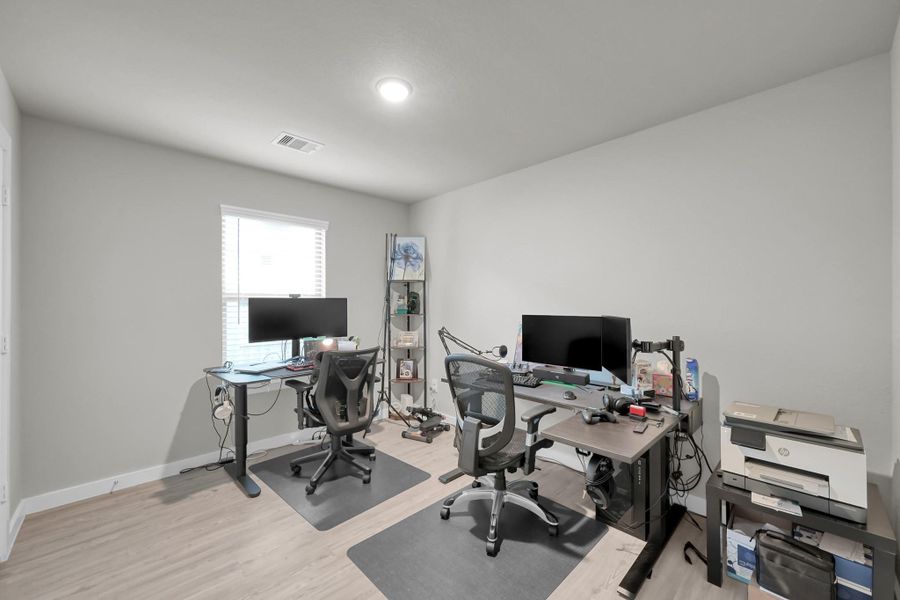 Guest Bedroom Guest Bedroom