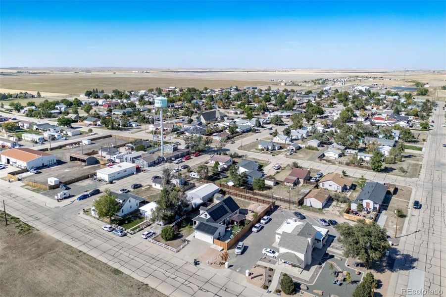 Image 33 of a home in . Image 33 of a home in .