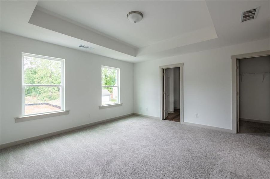 Spacious, unfurnished interior of a new home in , Lawrenceville (Image 19).
