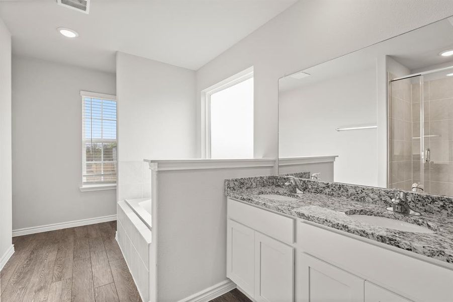 Furnished interior view inside a new home in Deer Creek, Crowley (Image 6).