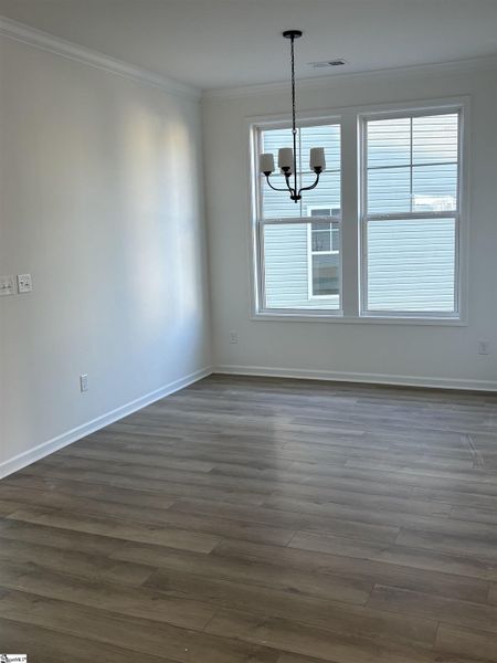 Spacious, unfurnished interior of a new home in Hazelwood, Boiling Springs (Image 10).