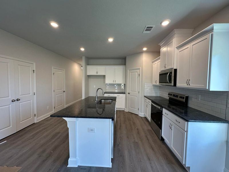 Furnished interior view inside a new home in Windsor Townhomes, North Augusta (Image 6). Furnished interior view inside a new home in Windsor Townhomes, North Augusta (Image 6).