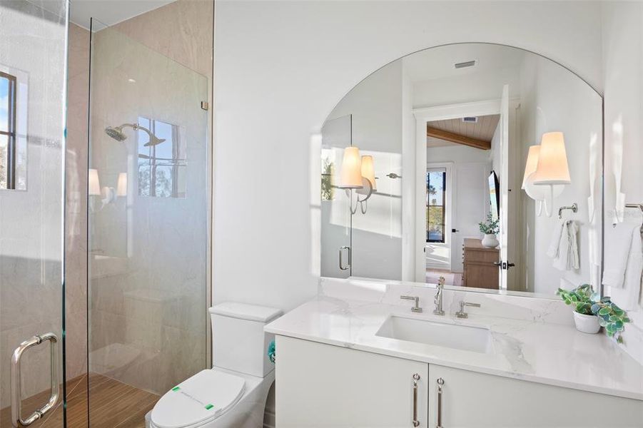 Furnished interior view inside a new home in , Sarasota (Image 31).