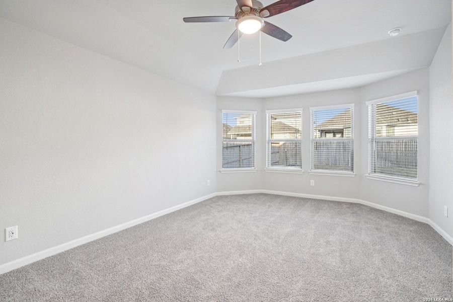 Spacious, unfurnished interior of a new home in Kallison Ranch, San Antonio (Image 14). Spacious, unfurnished interior of a new home in Kallison Ranch, San Antonio (Image 14).