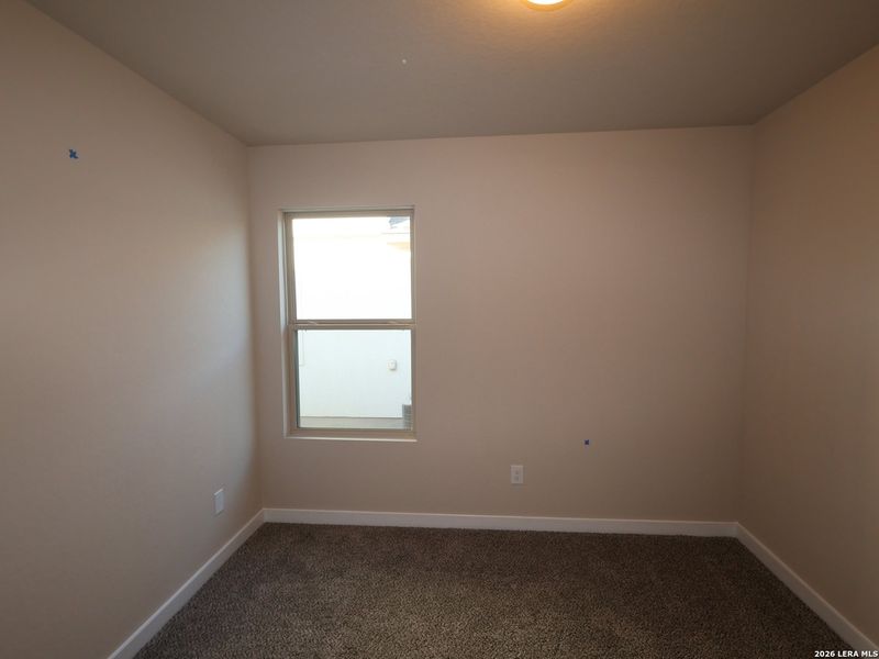 Spacious, unfurnished interior of a new home in Cinco Lakes, San Antonio (Image 28).