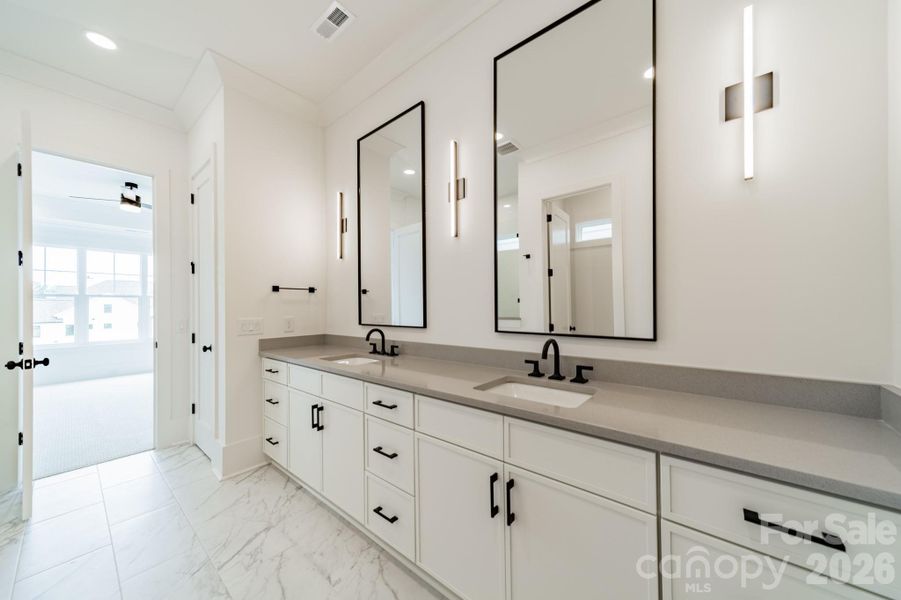 Furnished interior view inside a new home in , Davidson (Image 15).