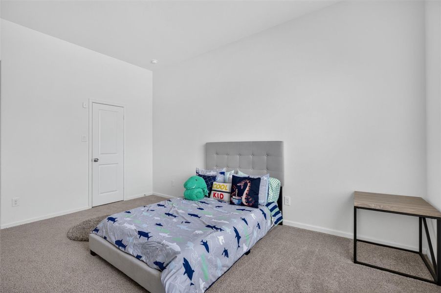 Furnished interior view inside a new home in , Missouri City (Image 16).