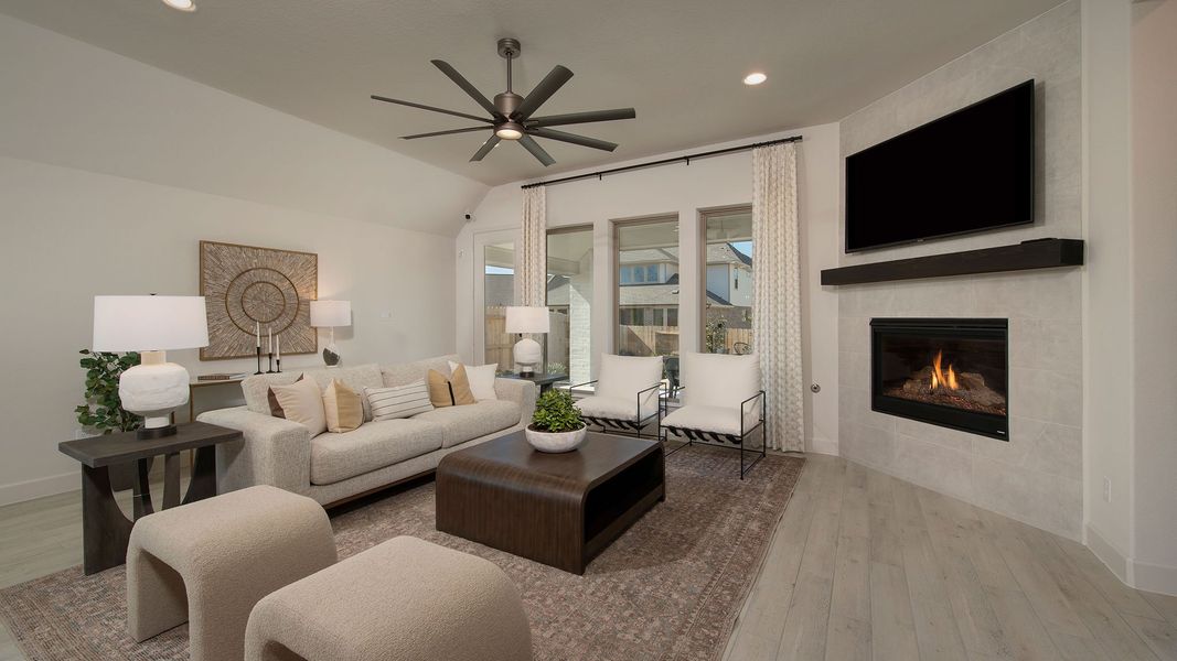 Furnished interior view inside a new home in Candela, Richmond (Image 125).