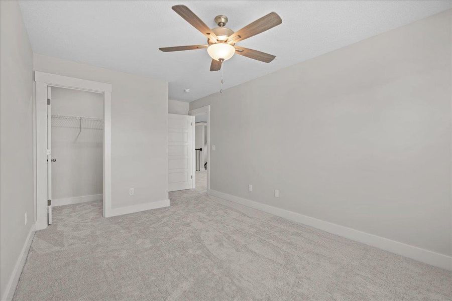 Spacious, unfurnished interior of a new home in Lakeside at Blue Ridge Plantation, Taylors (Image 35).