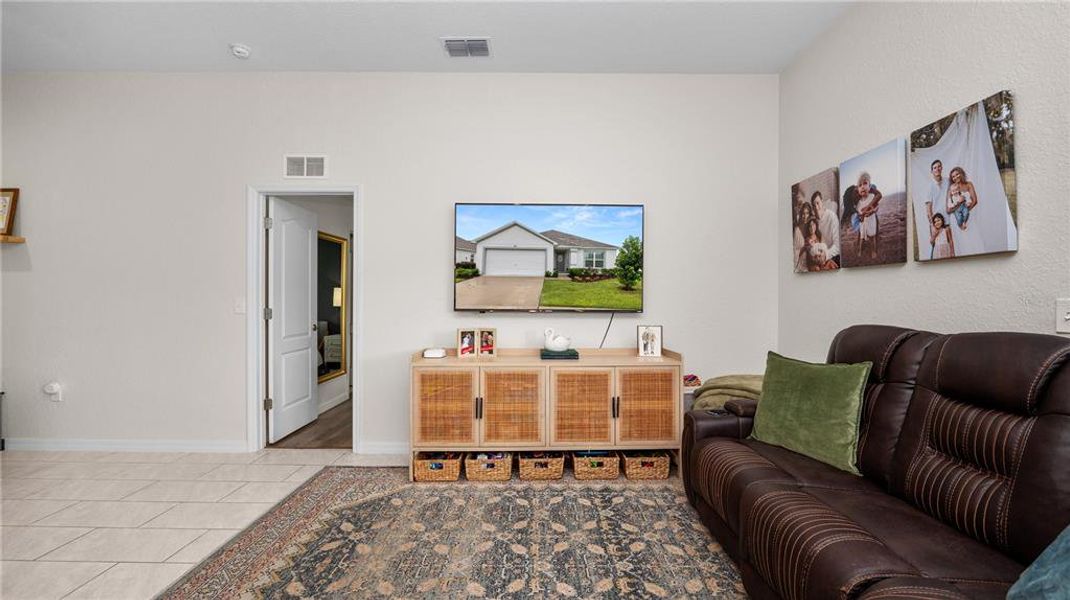 Furnished interior view inside a new home in Gresham Farms Village, Lakeland (Image 7). Furnished interior view inside a new home in Gresham Farms Village, Lakeland (Image 7).