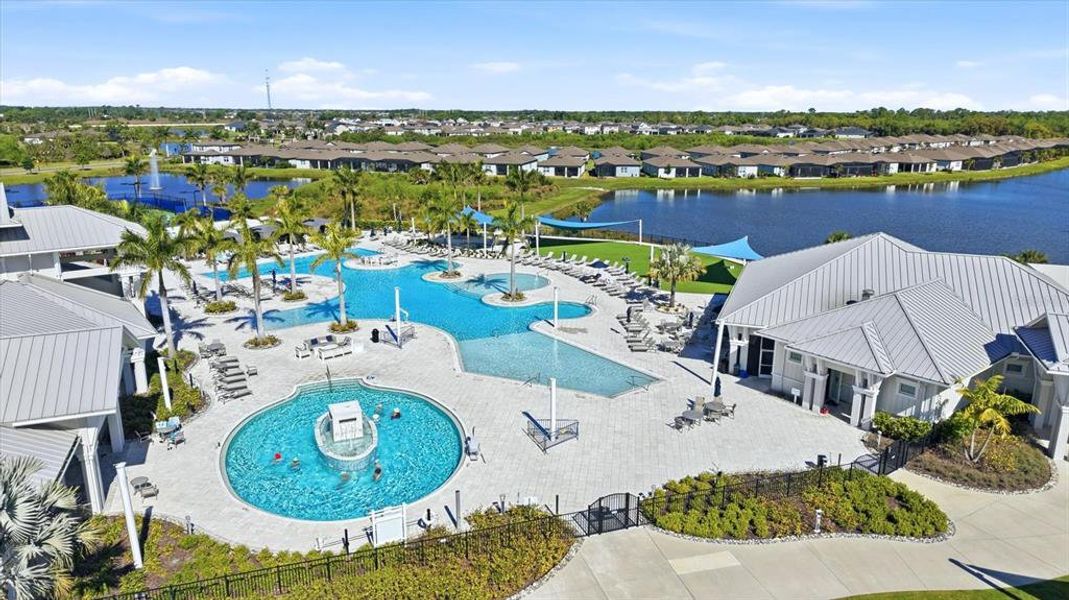 Community amenities in , Parrish (Image 35).