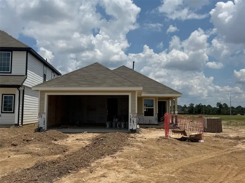 Front exterior of a new home in Bammel Oaks, Houston, TX, highlighting curb appeal (Image 2). Front exterior of a new home in Bammel Oaks, Houston, TX, highlighting curb appeal (Image 2).