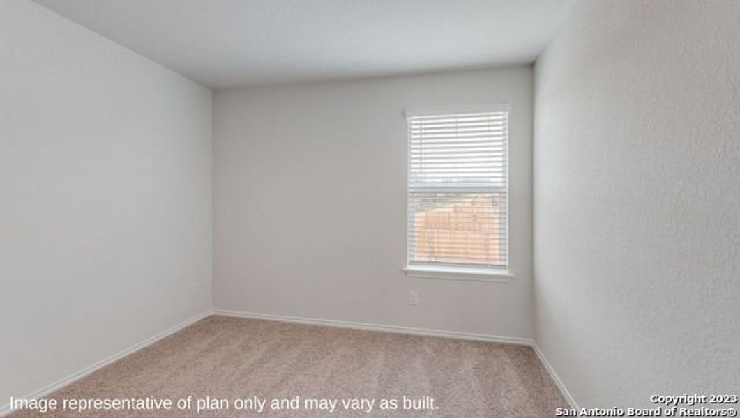 Spacious, unfurnished interior of a new home in Winding Creek, New Braunfels (Image 17).