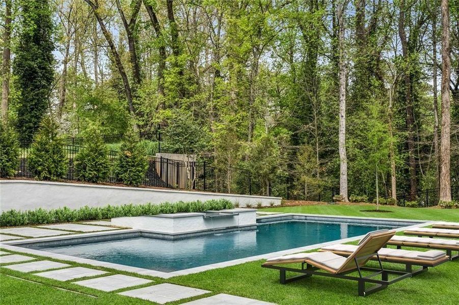 Community amenities in , Atlanta (Image 45).