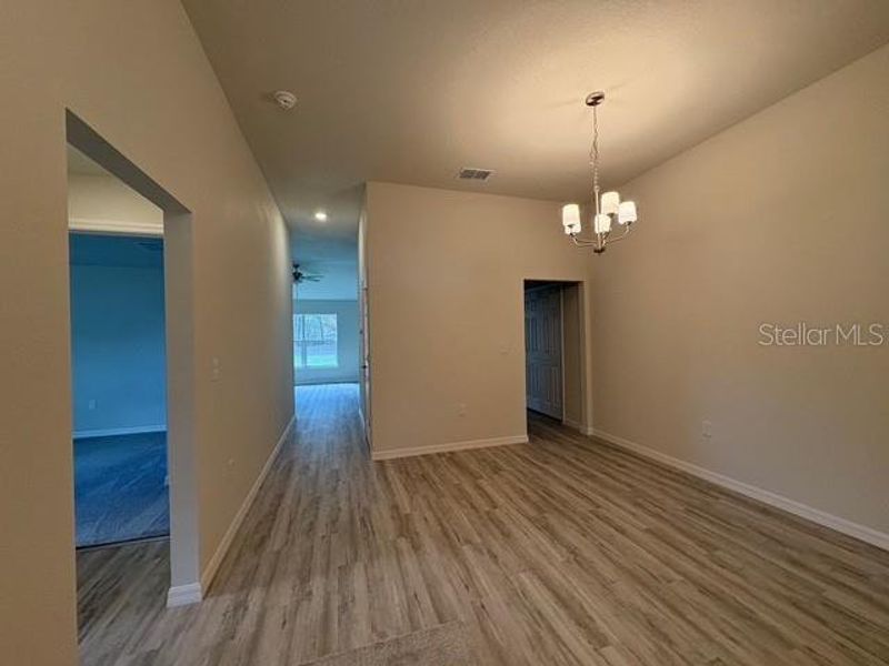 Spacious, unfurnished interior of a new home in , Ocala (Image 14).