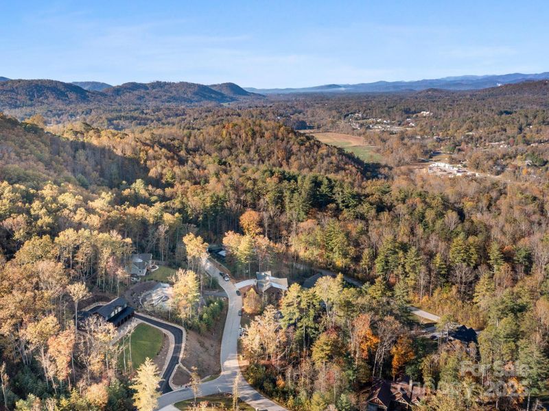 Image 27 of a home in .