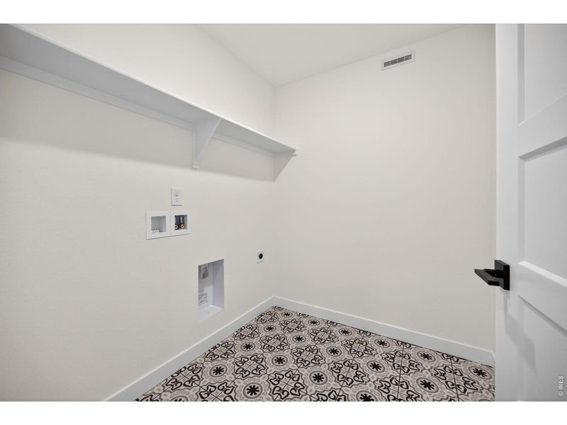 Spacious, unfurnished interior of a new home in , Erie (Image 20).