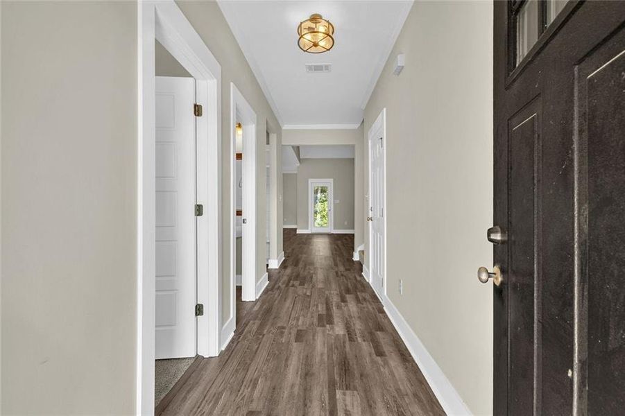 Spacious, unfurnished interior of a new home in , Macon (Image 27).