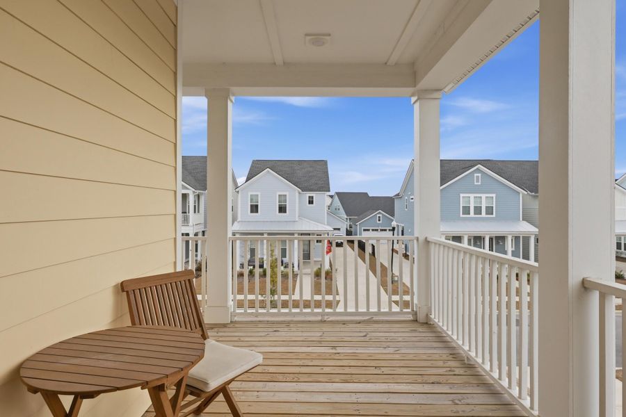 Exterior details and patio area of a home in Carnes Crossroads, Summerville (Image 3).